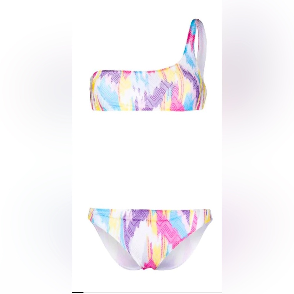 Brand NWT Missoni bathing suit - model only for fit of the bathing suit